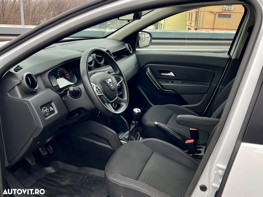 Dacia Duster 1.6 SCe Comfort - 11