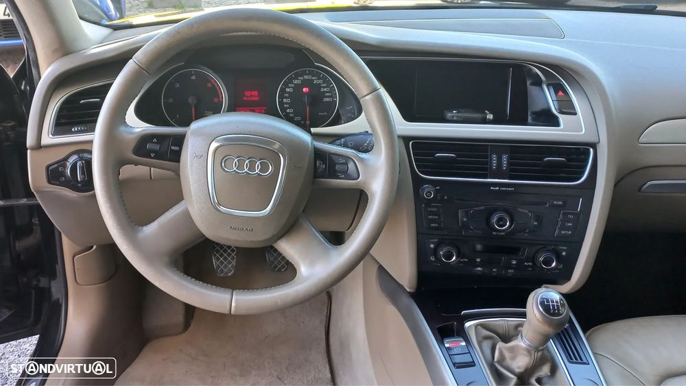 Audi A4 Avant 2.0 TDI Sport - 8