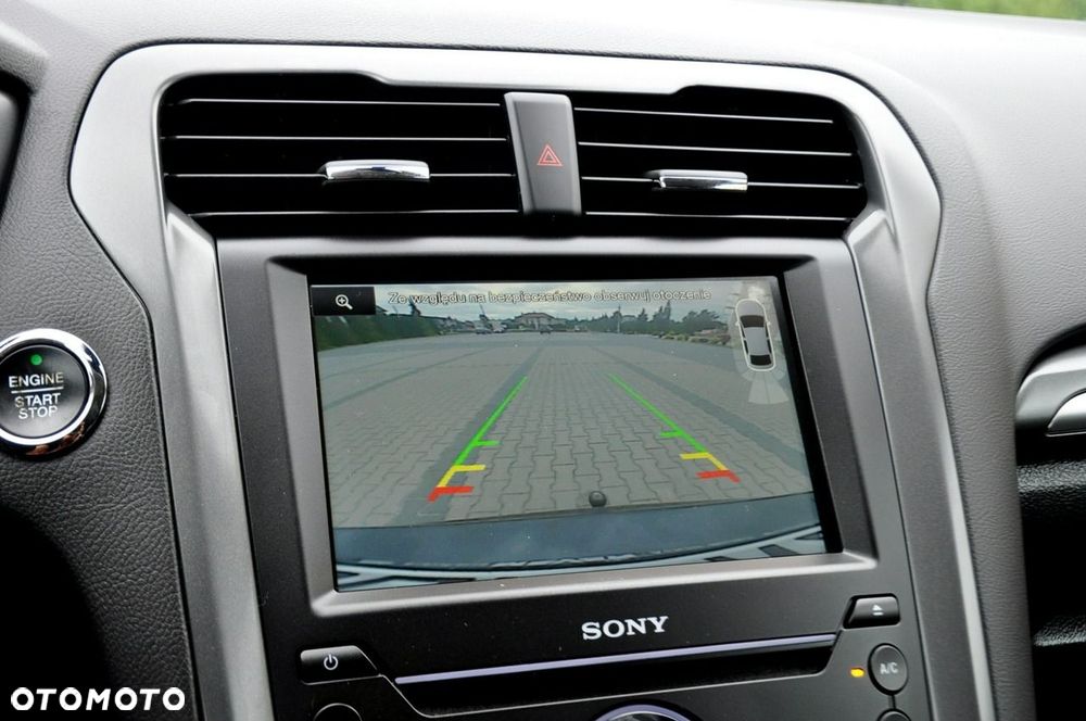 Ford Mondeo - 32