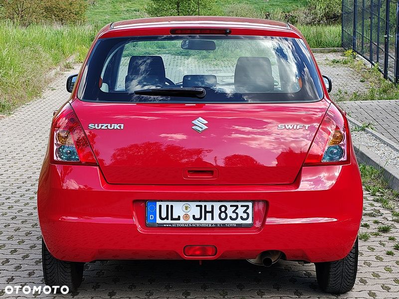 Suzuki Swift 1.3 Comfort - 29