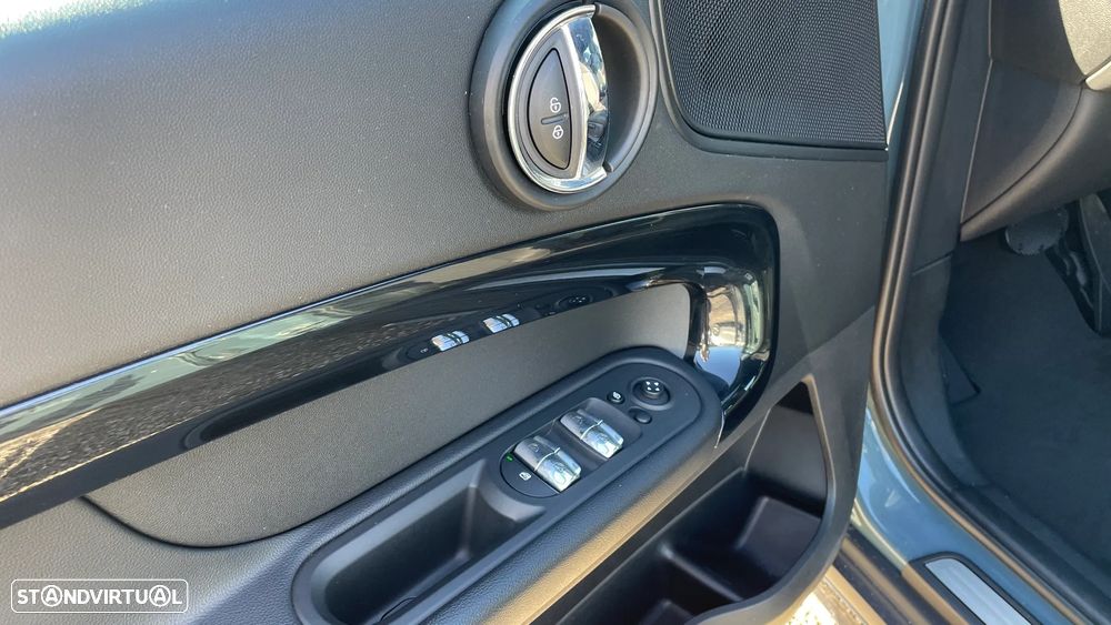 MINI Countryman One D Auto - 24