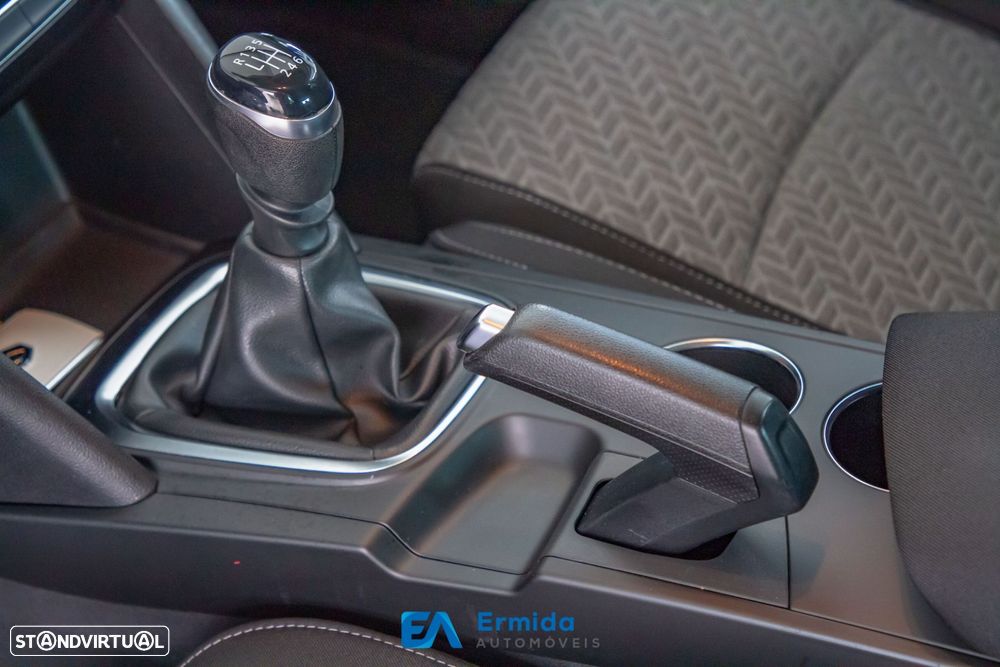 Renault Mégane 1.5 Blue dCi Limited - 29