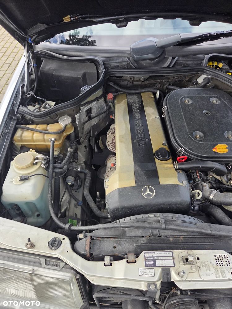 Mercedes-Benz W124 (1984-1993) - 14