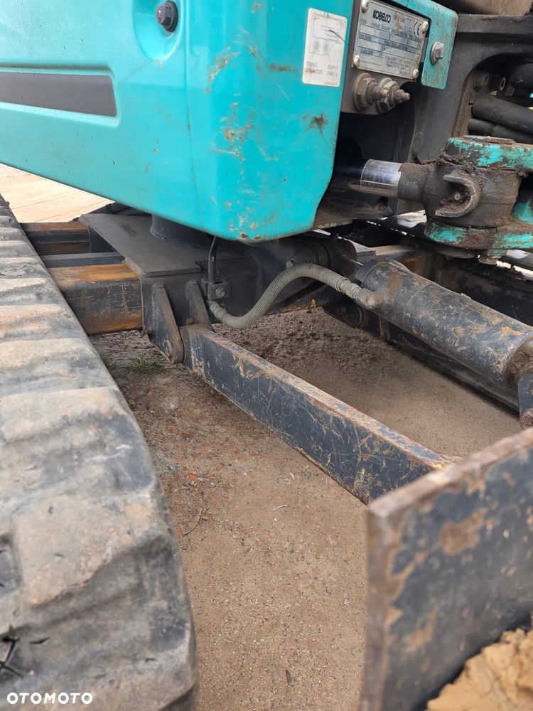 Kobelco SK17SR - 9