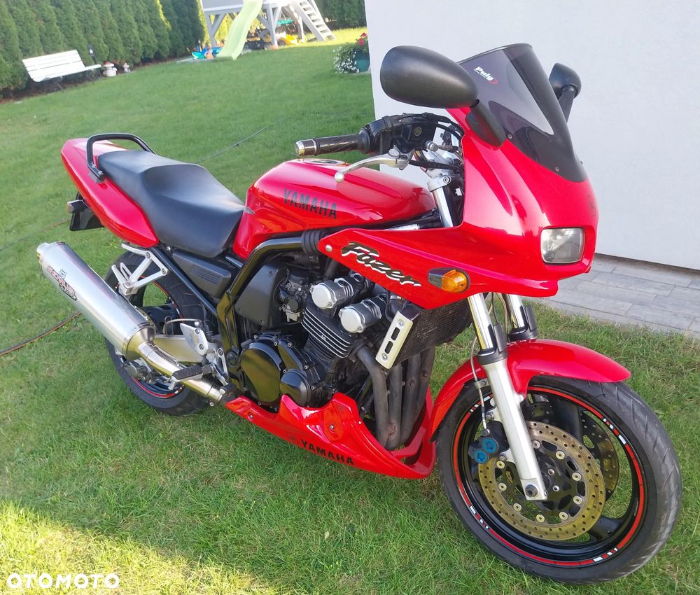 Yamaha FZS - 7