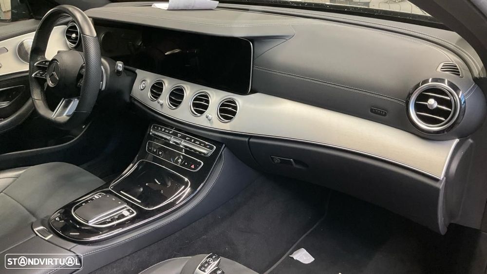 Mercedes-Benz E 300 de AMG Line - 4