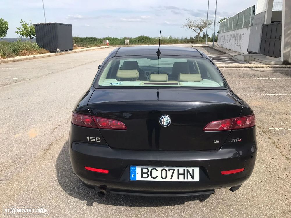 Alfa Romeo 159 1.9 JTDM 16V - 16