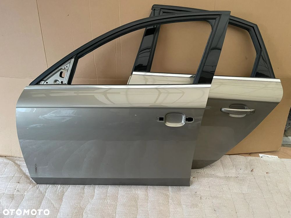Audi A4 B8 sedan drzwi lewe przód tył LY1Q. - 1