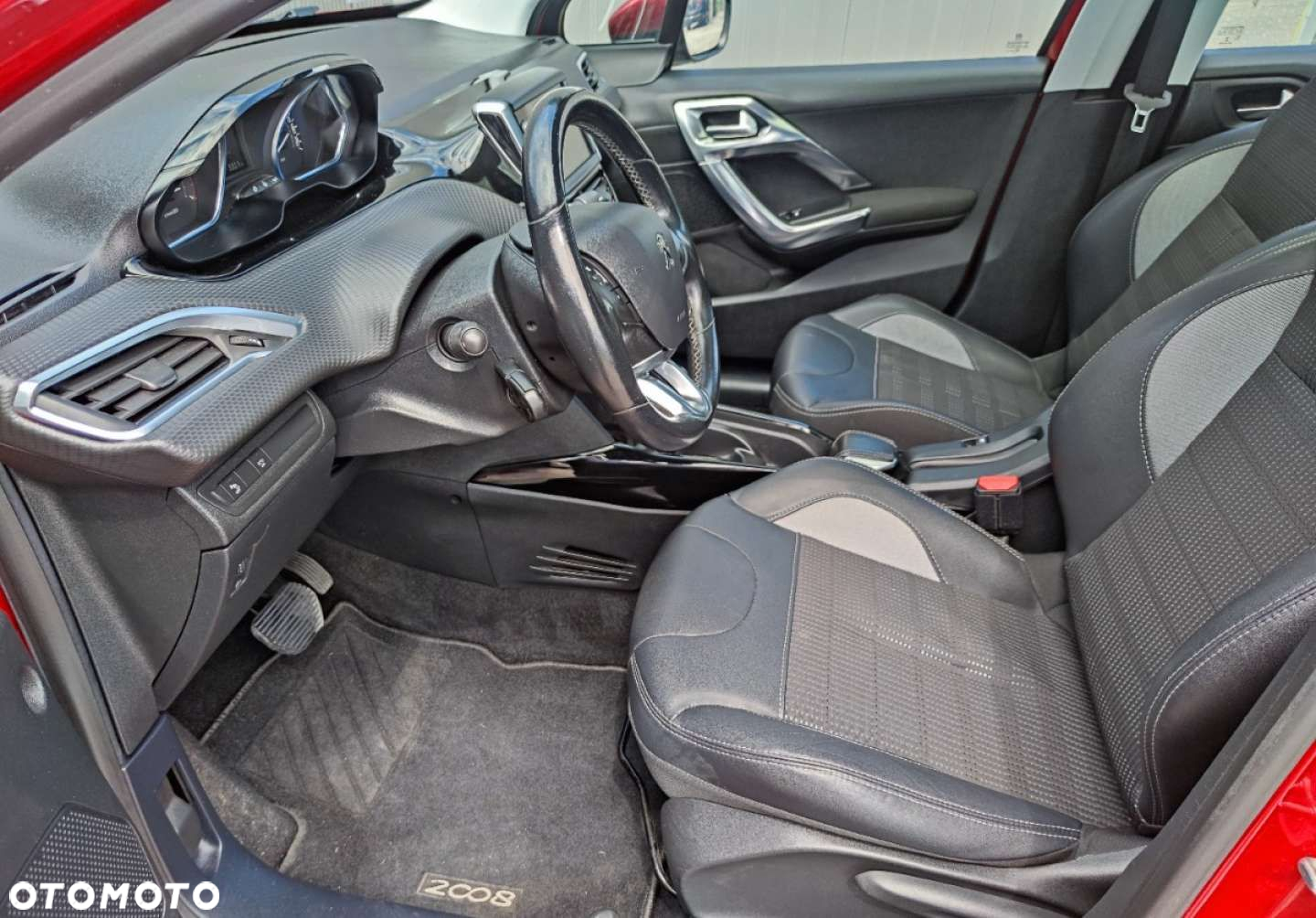 Peugeot 2008 PureTech 110 Stop&Start EAT6 Allure - 16