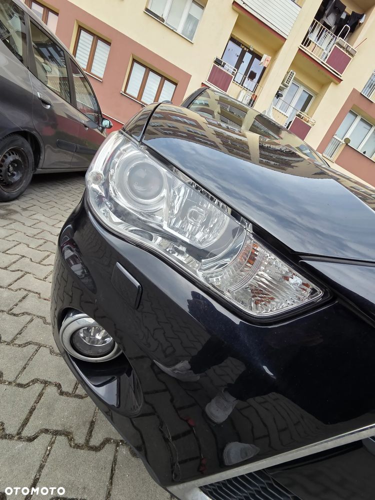 Mitsubishi Outlander 2.2 DID Intense EU5 - 7