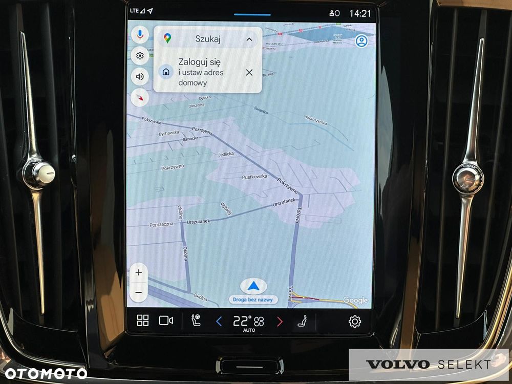 Volvo V90 Cross Country - 23