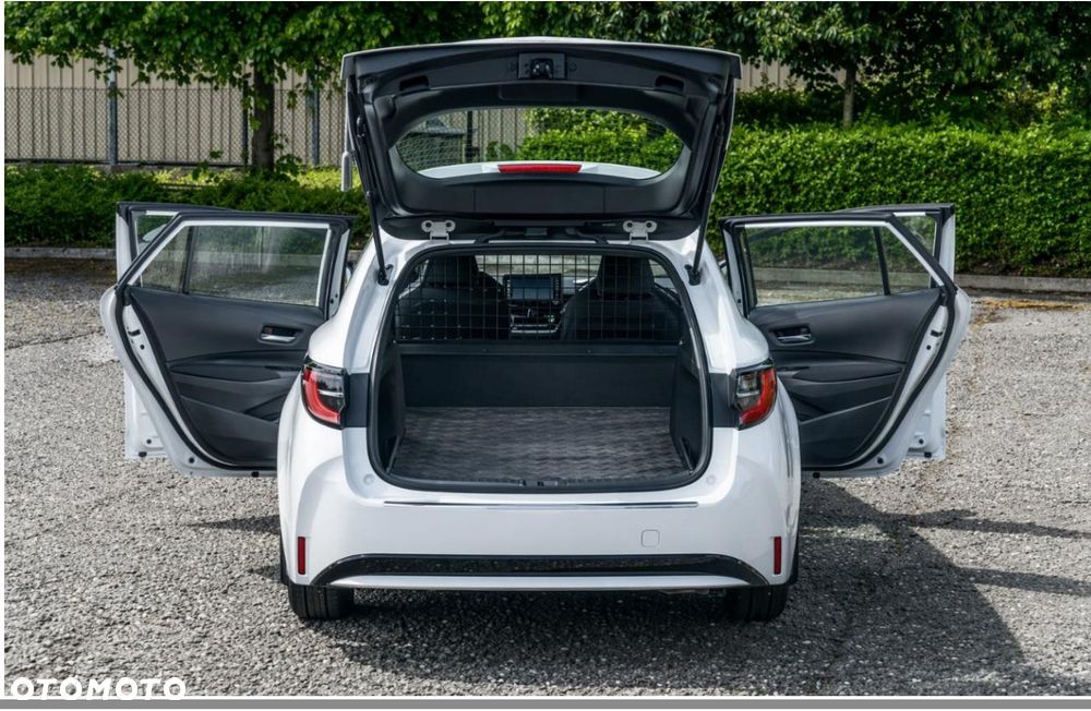 Toyota Corolla - 2