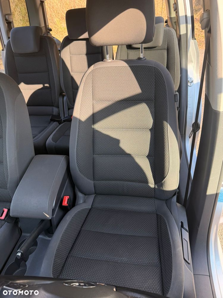 Volkswagen Touran 1.6 TDI DPF Comfortline DSG - 15