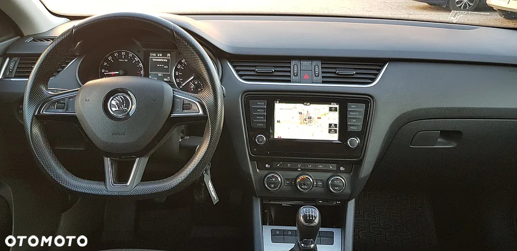 Skoda Octavia 2.0 TDI Ambition - 16