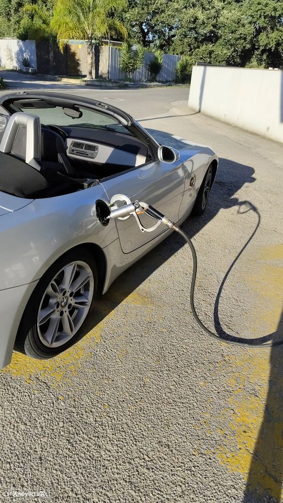 BMW Z4 2.5 - 8
