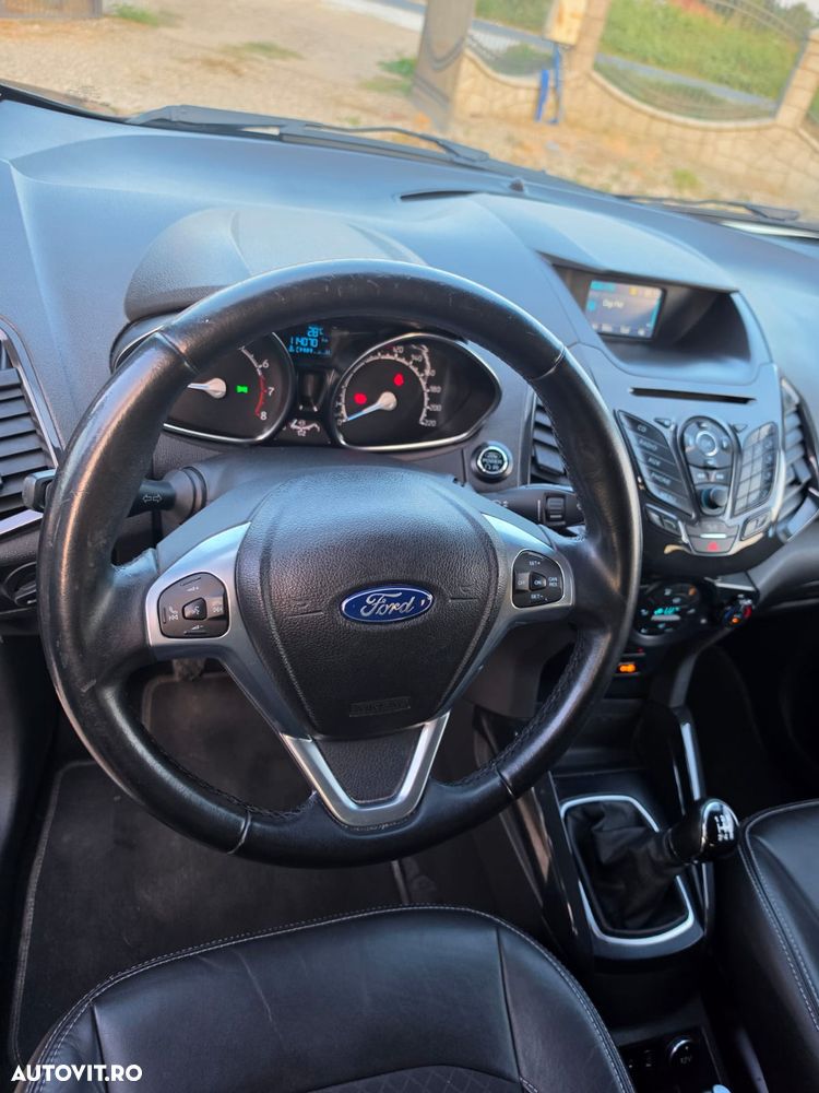 Ford EcoSport 1.0 EcoBoost Titanium - 17