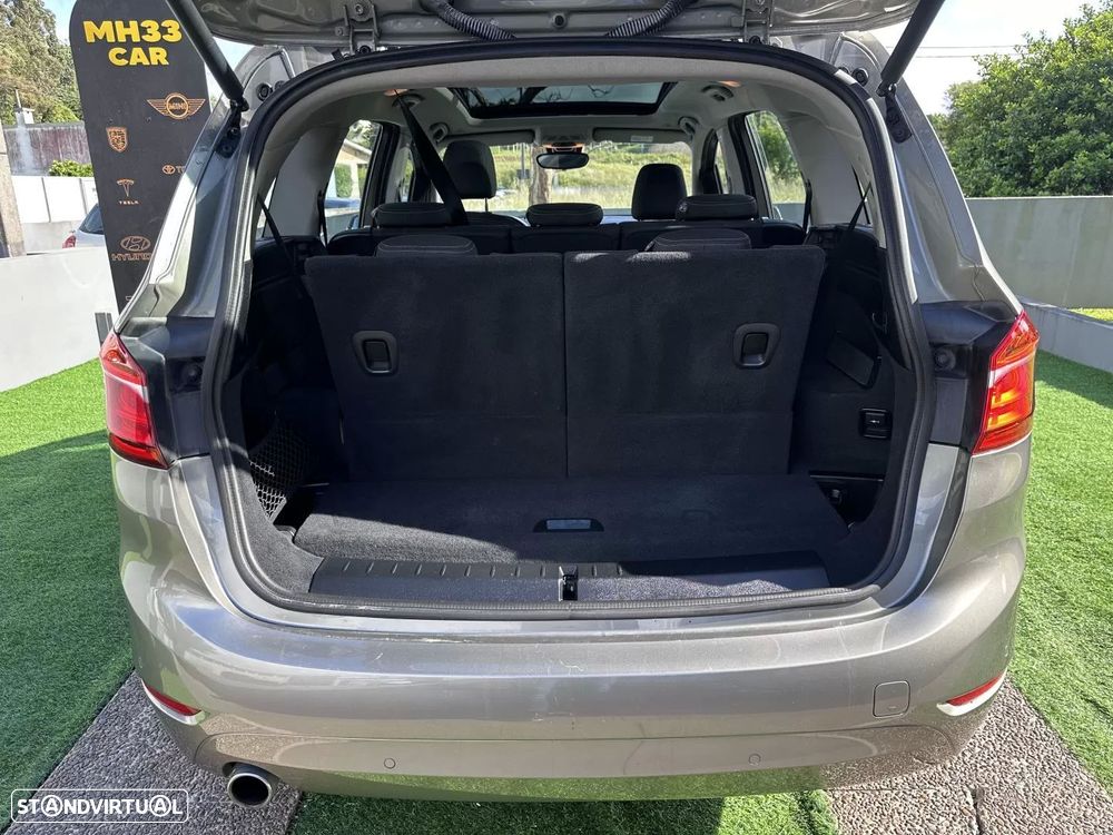 BMW 216 Gran Tourer d 7L Line Sport Auto - 24