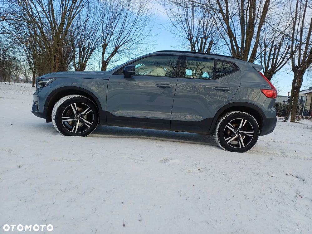Volvo XC 40 B3 B DKG Plus Dark - 5