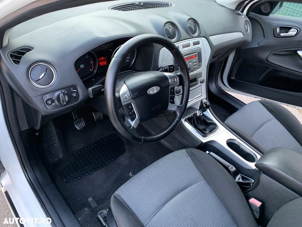 FORD Mondeo 2008 — imagine 21