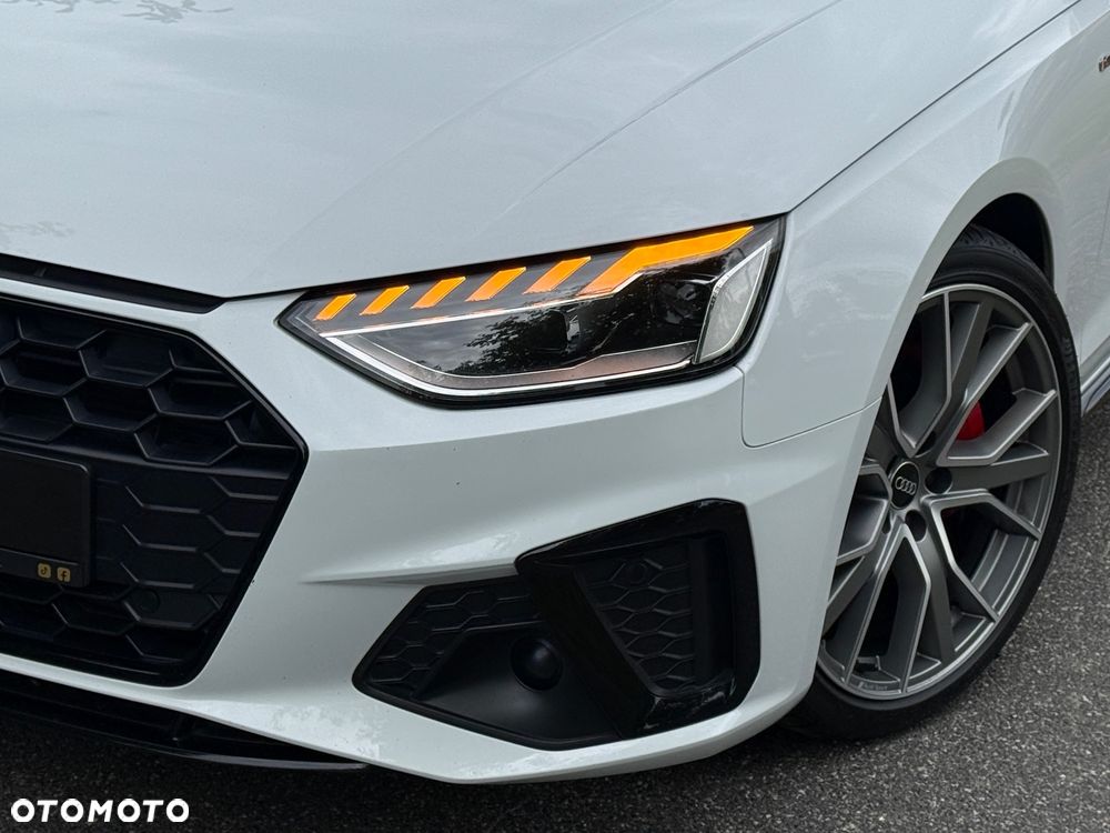 Audi A4 Avant 40 TFSI S tronic S line - 5