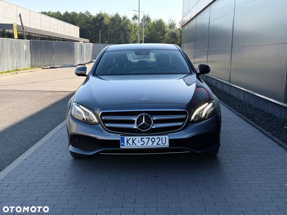 Mercedes-Benz Klasa E - 1