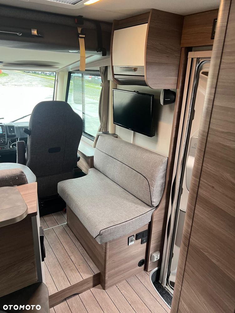 KNAUS Live i 700 - 5