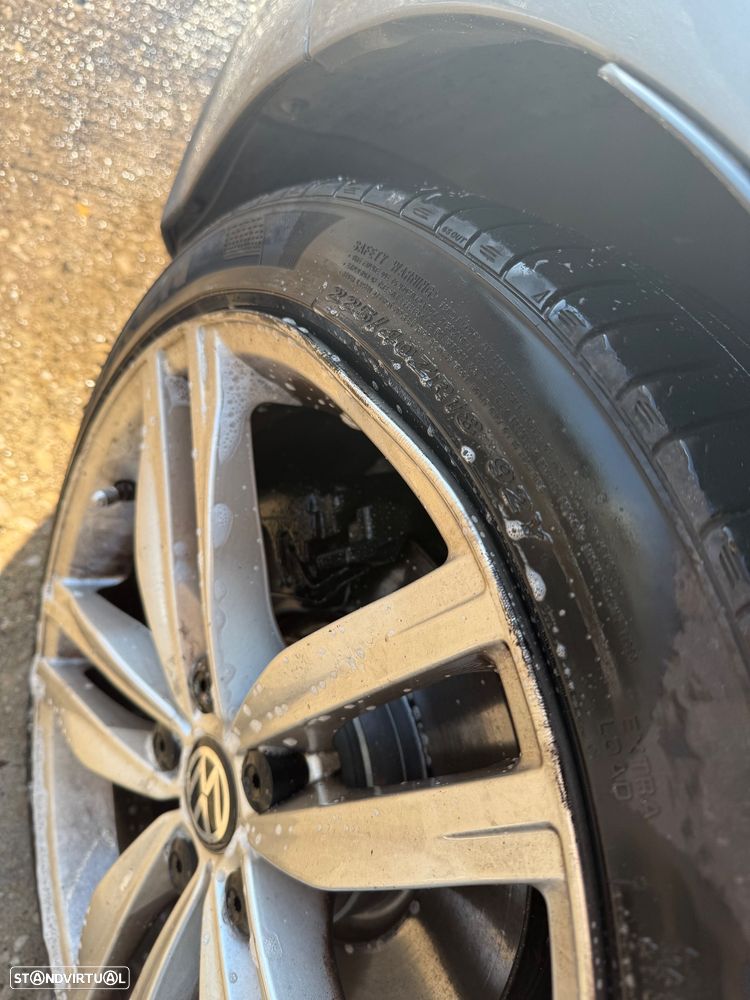 VW Passat Variant - 26