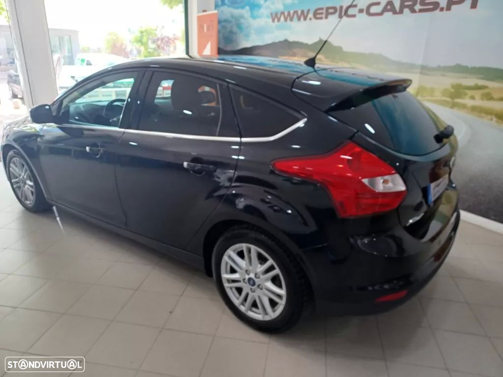 Ford Focus 1.0 EcoBoost S&S TITANIUM - 7
