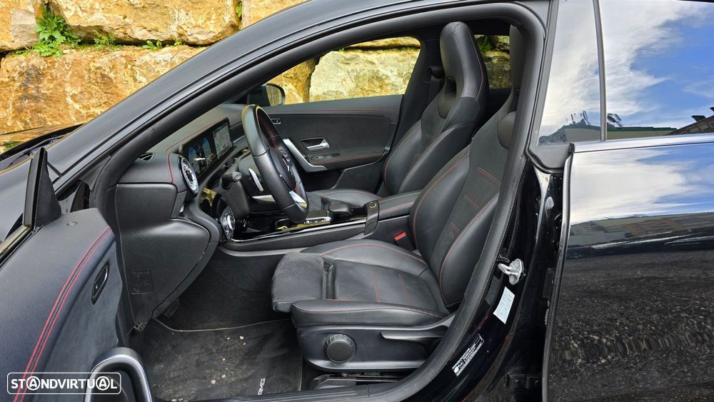 Mercedes-Benz CLA 250 - 50