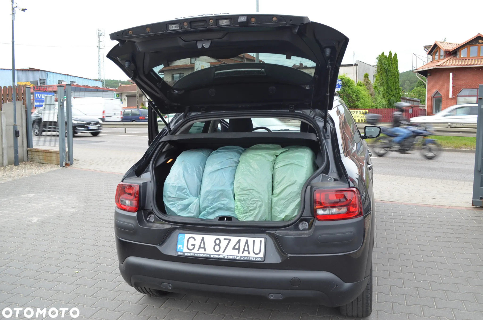 Citroën C4 Cactus 1.2 PureTech Shine S&S - 20