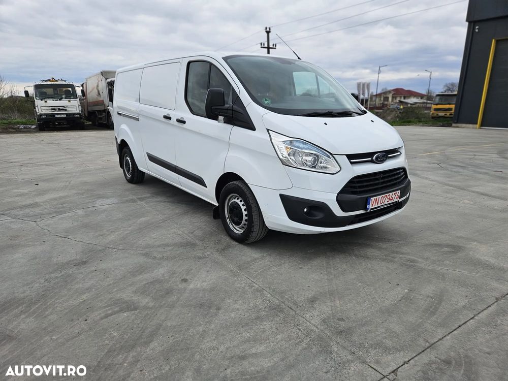 Ford TRANSIT CUSTOM - 5