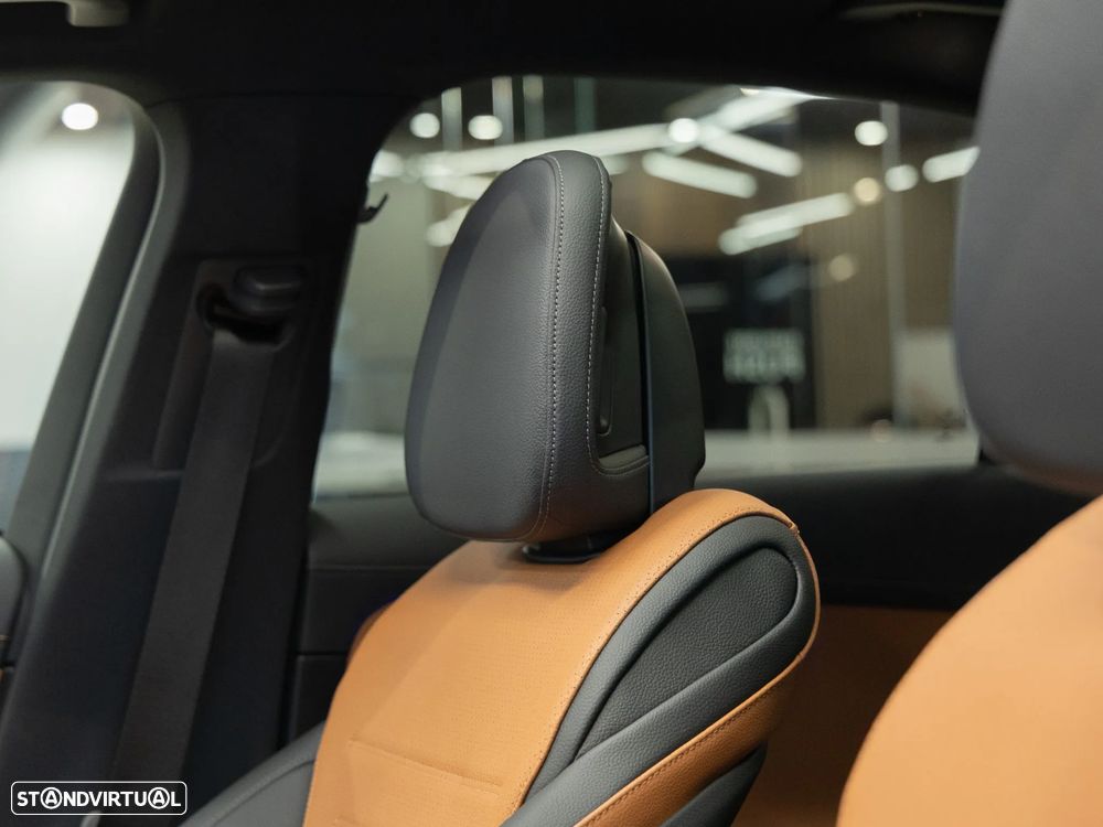 Mercedes-Benz C 300 d AMG Line - 16