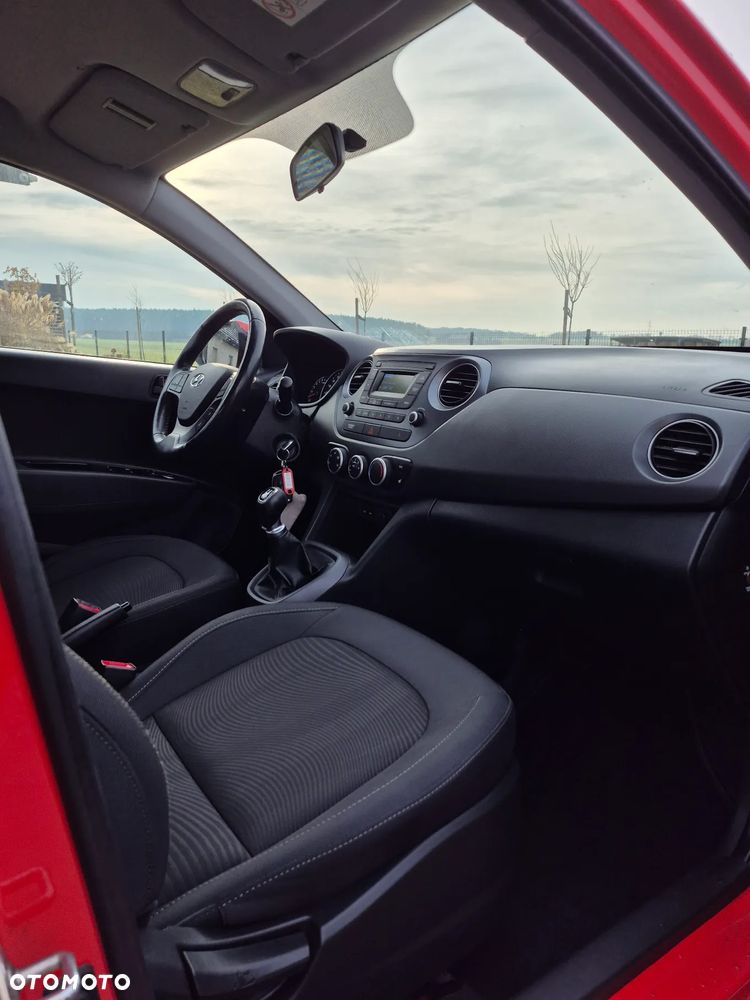 Hyundai i10 1.2 Intro Edition - 17