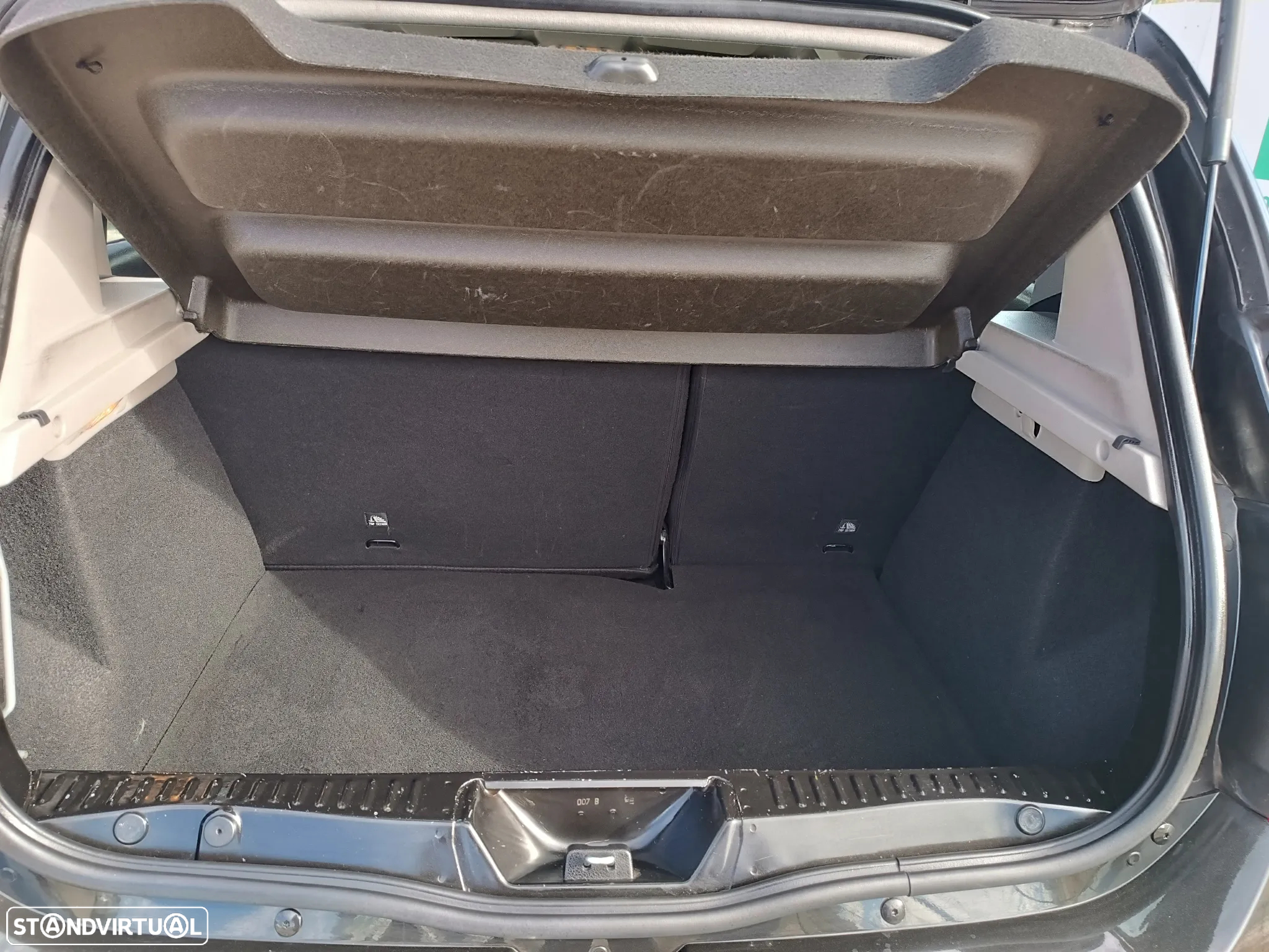 Dacia Sandero 0.9 TCe Confort - 27