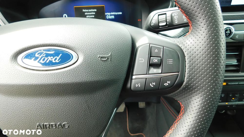 Ford Kuga 2.5 Duratec PHEV ST-LINE X - 12