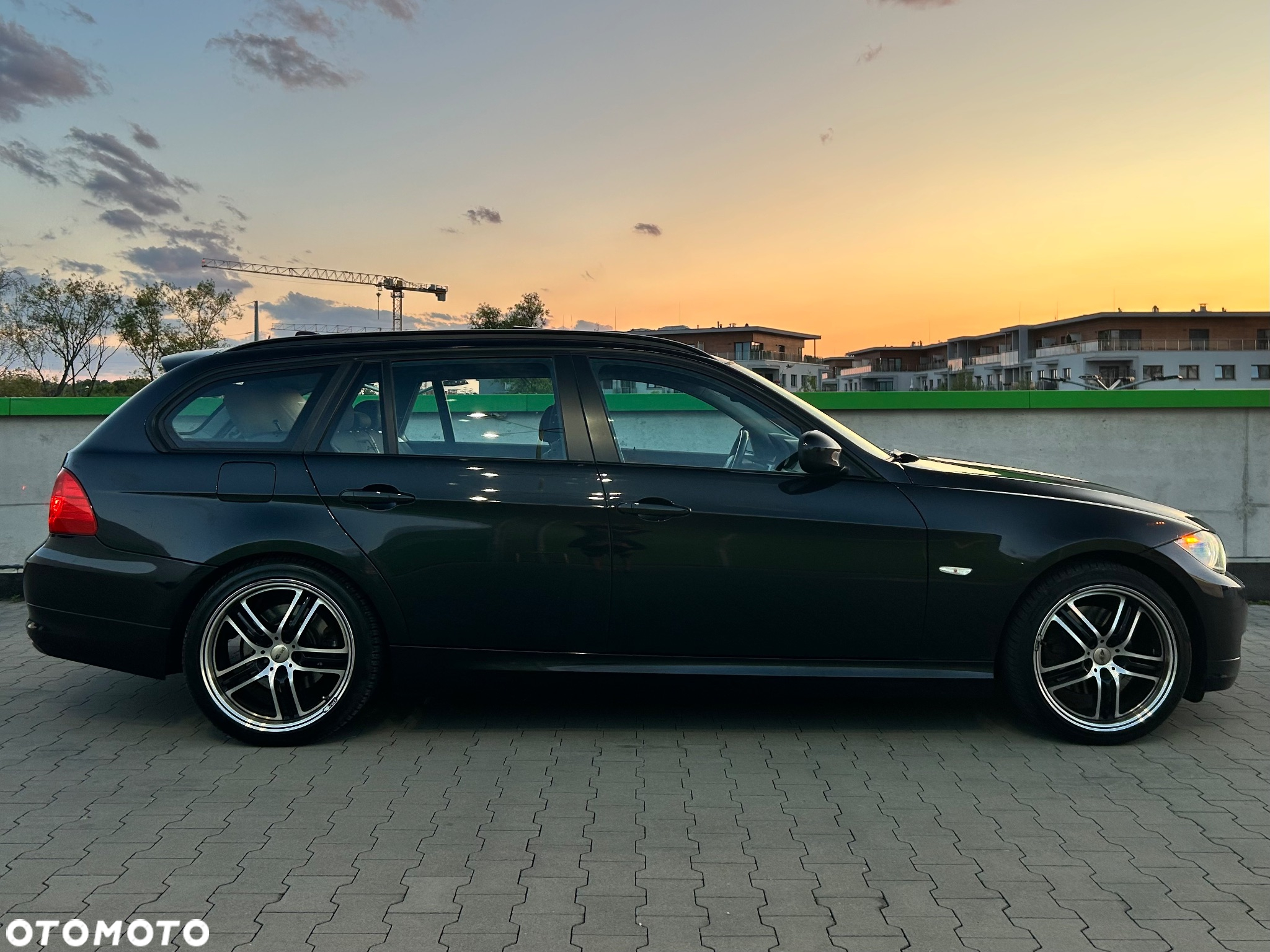 BMW Seria 3 320d DPF Touring - 7