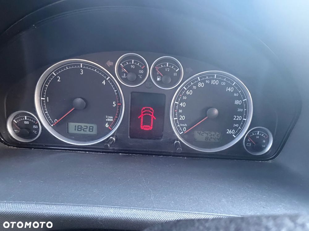 Volkswagen Sharan 1.9 TDI Comfortline Family - 15