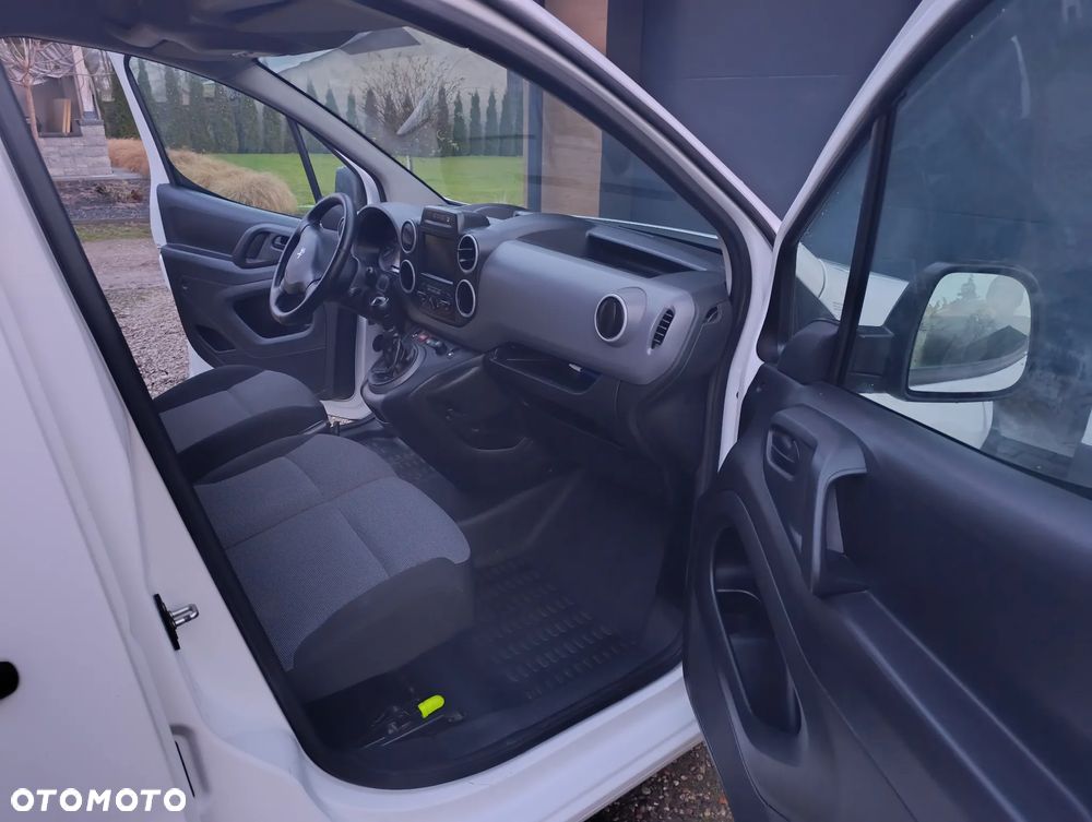 Peugeot Partner - 11