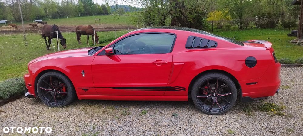 Ford Mustang 3.7 V6 Premium - 7