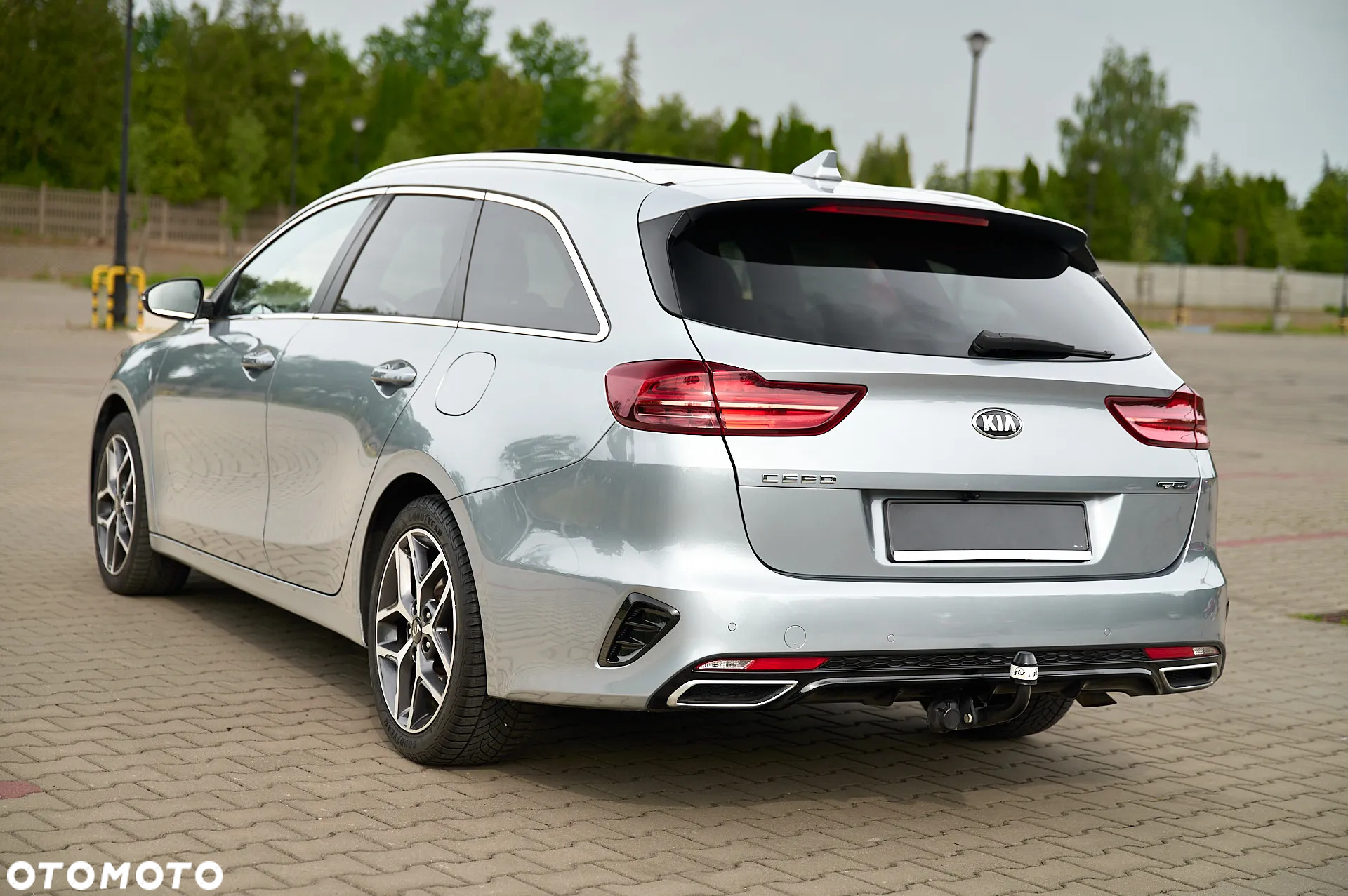 Kia Ceed SW 1.4 T-GDI DCT OPF GT Line - 9