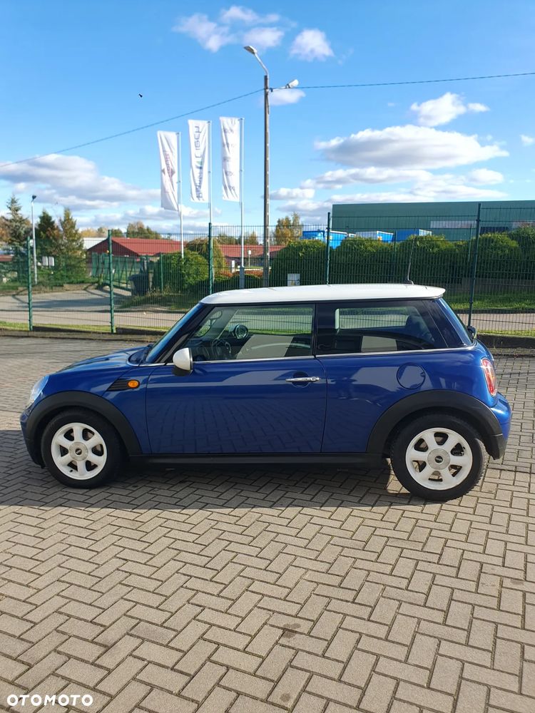 MINI Cooper Standard - 9
