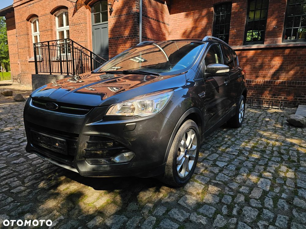 Ford Kuga 2.0 TDCi 4x4 Titanium - 14