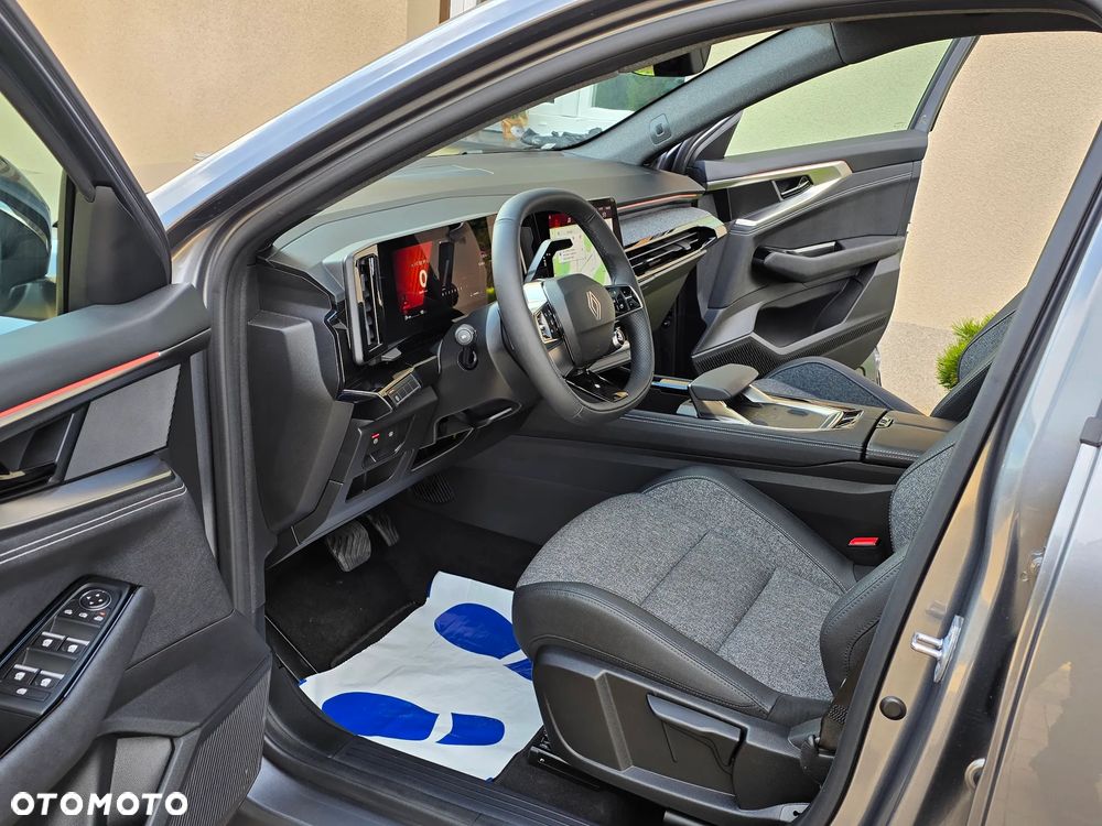Renault Austral 1.3 TCe mHEV Techno - 23