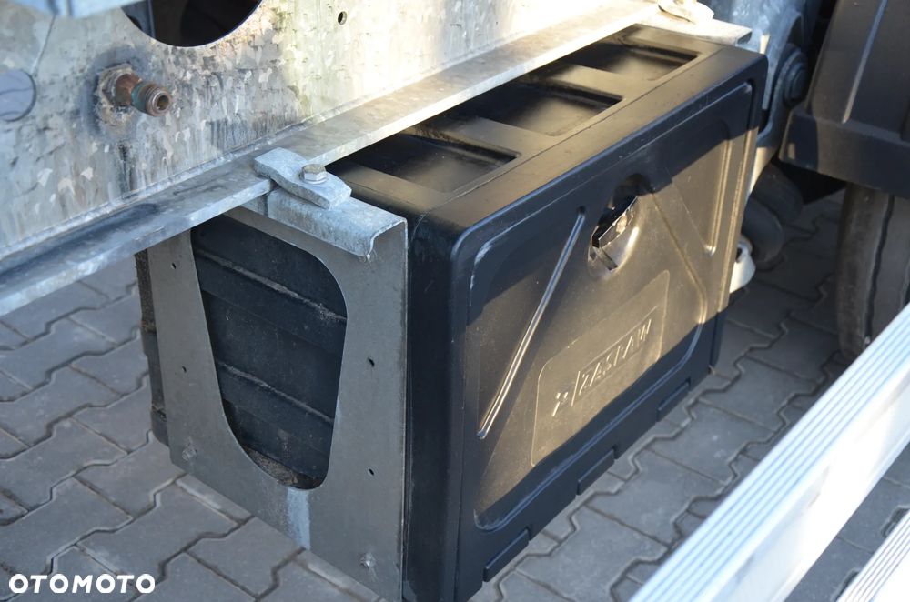 Zaslaw NACZEPA KŁONICOWA DO PRZEWOZU DREWNA / 2022r / OCYNK / SAF / OŚ POD. / 2273 - 7