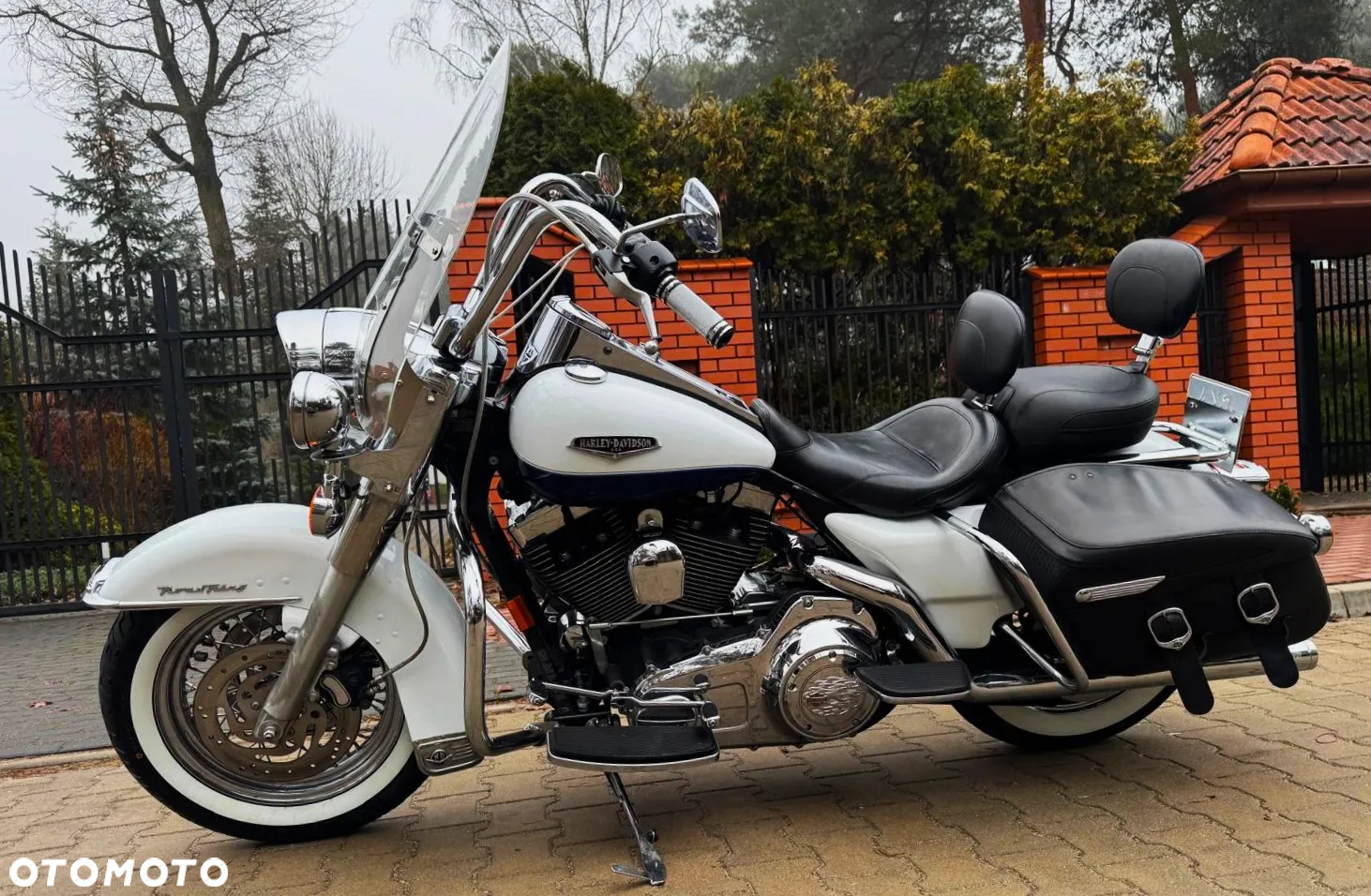 Harley-Davidson Touring Road King - 10