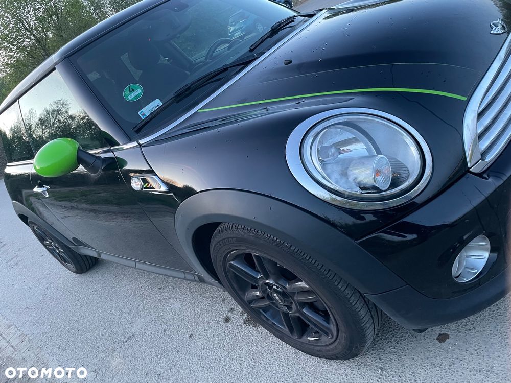 MINI ONE Standard - 11