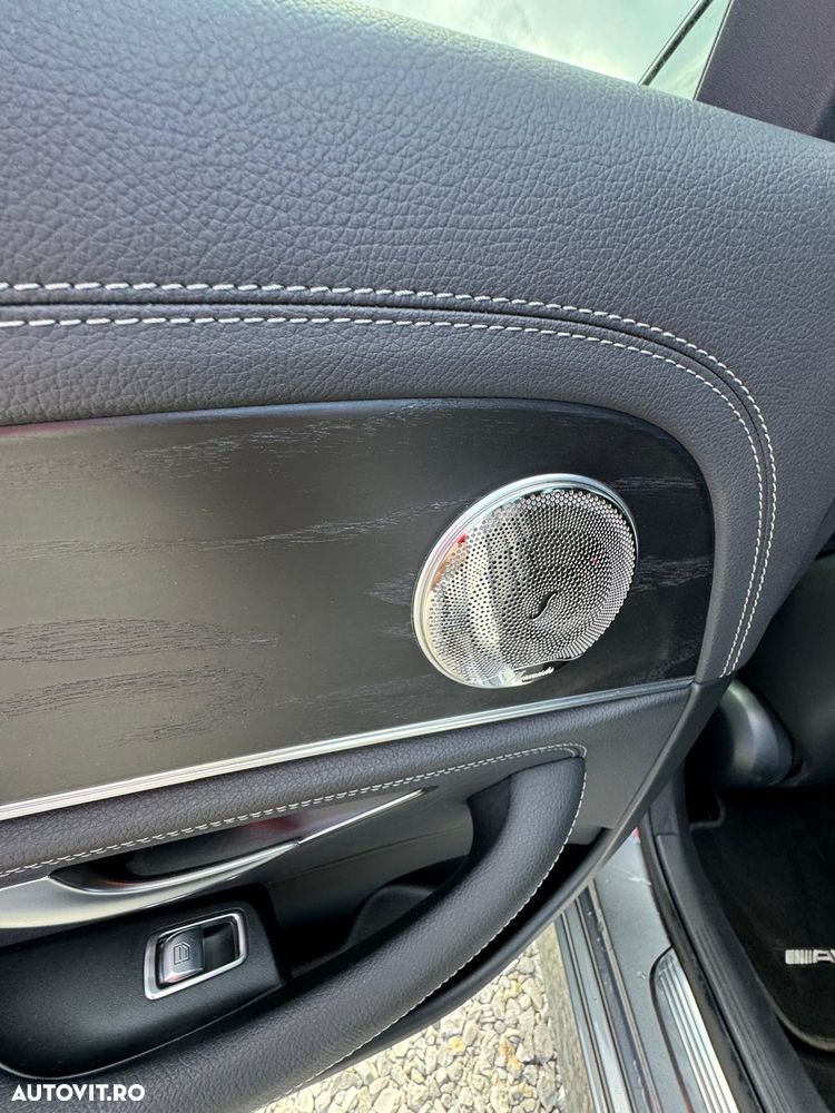 Mercedes-Benz E 220 d T 9G-TRONIC AMG Line - 24