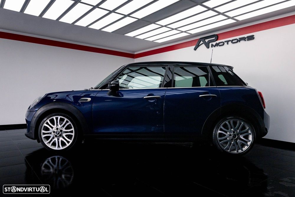 MINI 5 Portas Cooper D Auto - 2