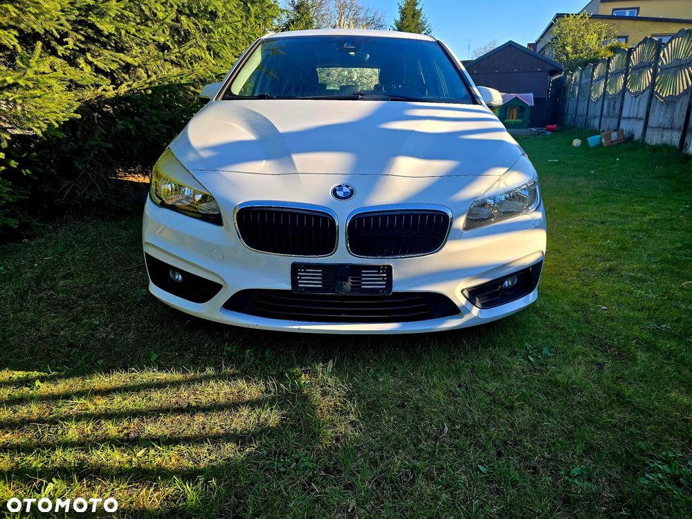 BMW Seria 2 216d - 18