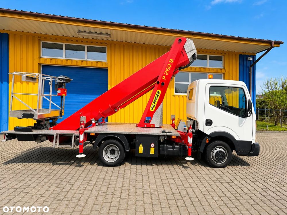 Palfinger P260B (26m w bok 14m)Nissan CABSTAR - 4
